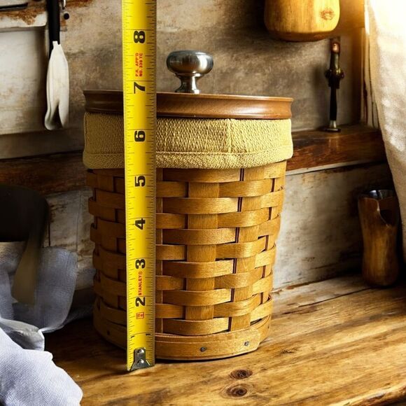 Longaberger Basket Canister w/Wood Lid & Plastic Insert/Air Tight Lid and Liner - Picture 2 of 7
